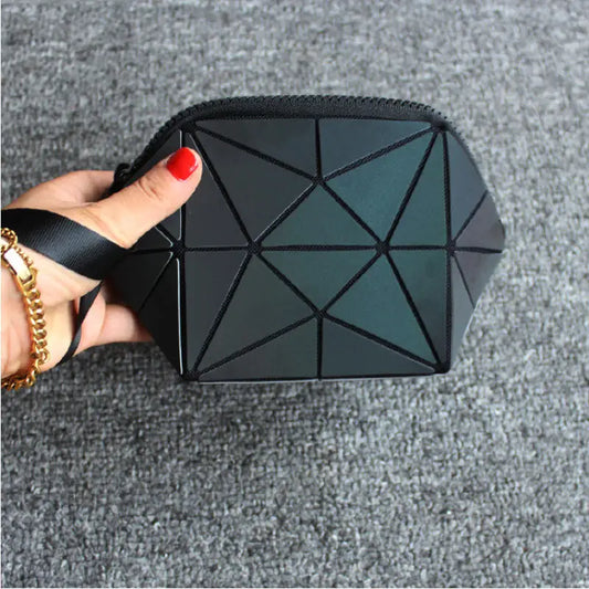 Women's Clutches New Luminous Wallets Clutch Bags Fashion Female Geometric Purses Casual Rhombic Pattern Shell Makeup Handbags